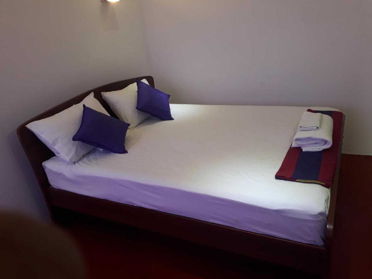 Brinthavanam Days Inn Jaffna Exterior photo