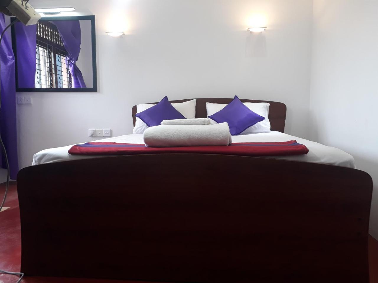 Brinthavanam Days Inn Jaffna Exterior photo